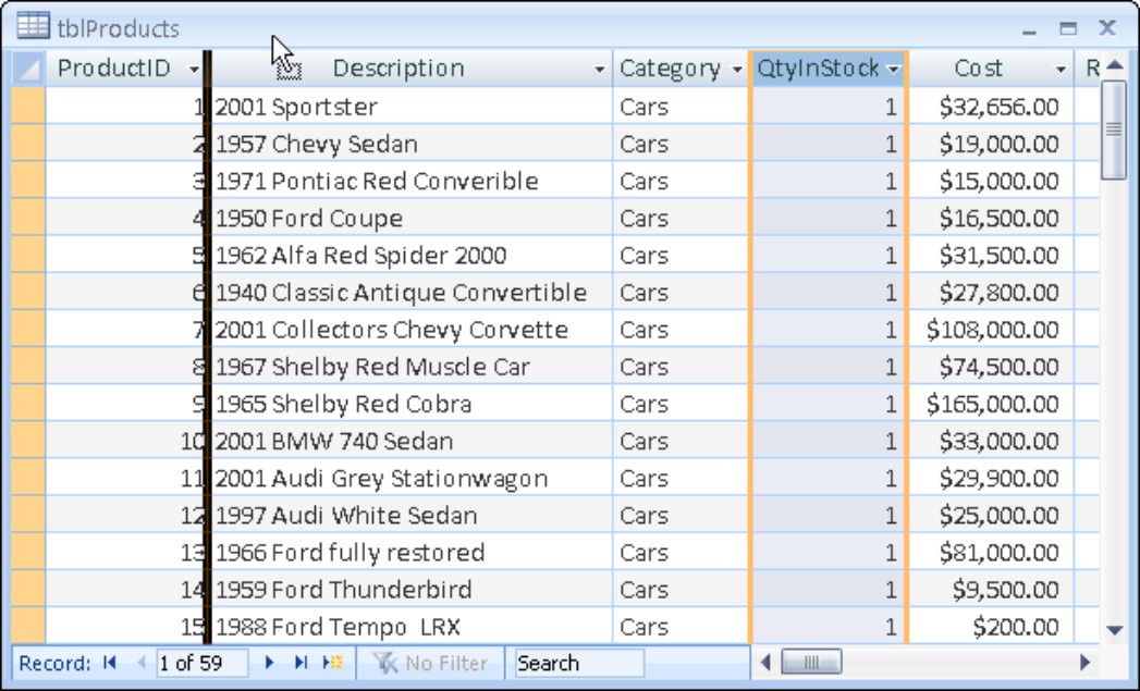 Selecting and dragging a column to change the field order